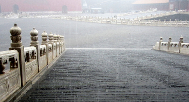 Пекин пьет воду с неба